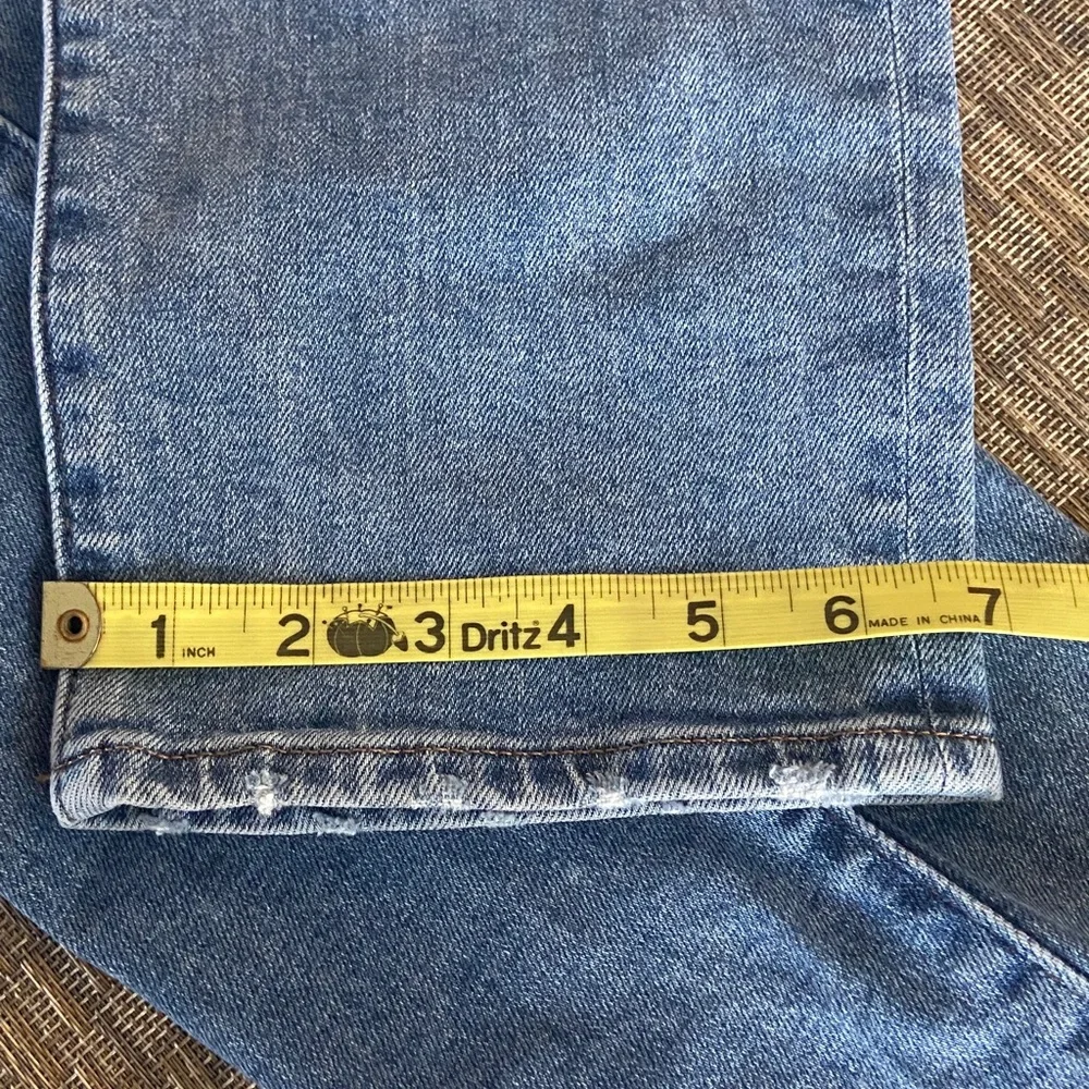 Express Distressed Blue Skinny Jeans. Size 38x 32